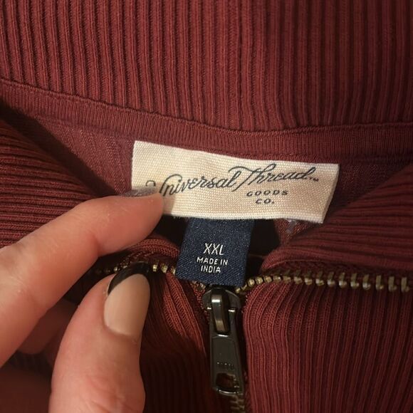 Universal Thread - Red 3/4 Zip Velvet Jacket pullover - Picture 3 of 6